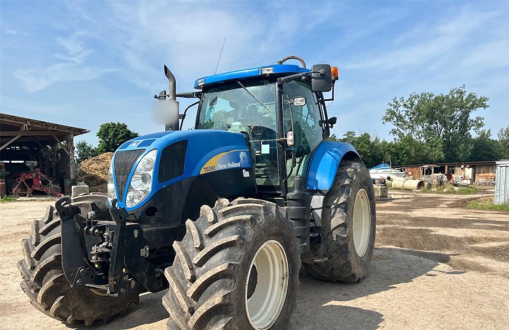 2010 New Holland T6090